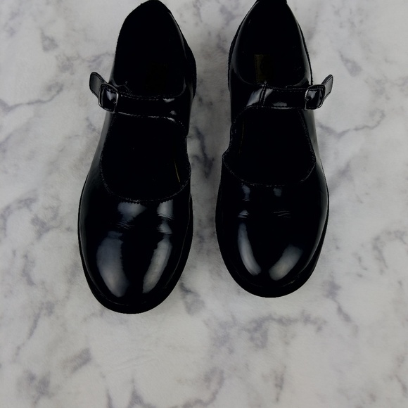 UGG Black Mary Jane buckle shoes lined size 6 - Picture 7 of 8